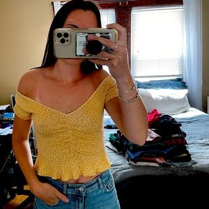 American eagle off the shoulder slightly cropped short sleeve shirt